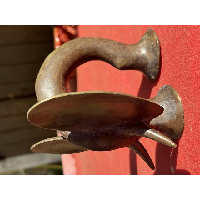 Bronze elephant, 2018 Salfo Dermé (Yabré) Bronze Sculpture Weight: 838 grams Dimensions: 12x12x11cm Unique work hand-...