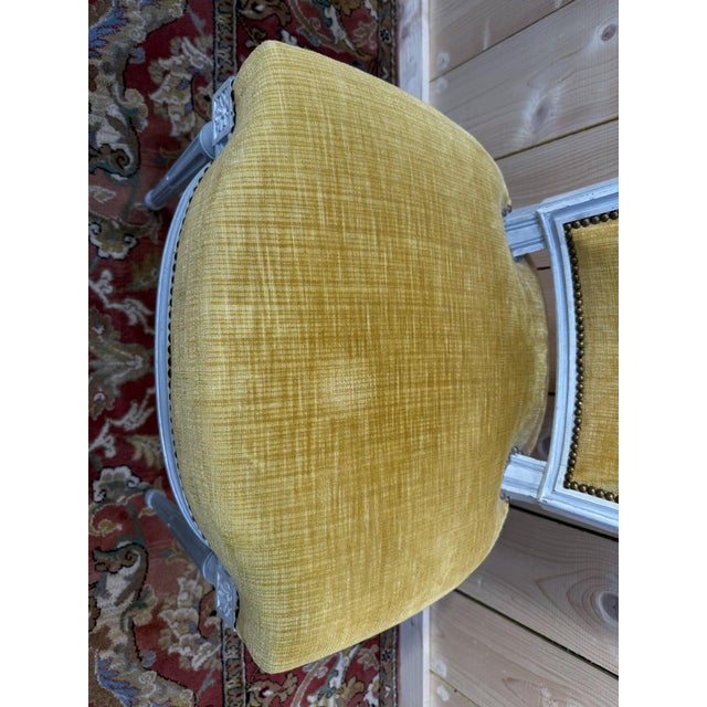 1970s Louis XVI Chairs in Painted Wood and Velvet, 1970s, Set of 6 For Sale - Image 5 of 10