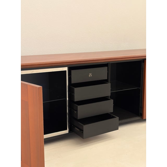 Sheraton-Style Low Sideboard by Giotto Stoppino and Ludovico Acerbis for Acerbis, 1970s For Sale - Image 3 of 18