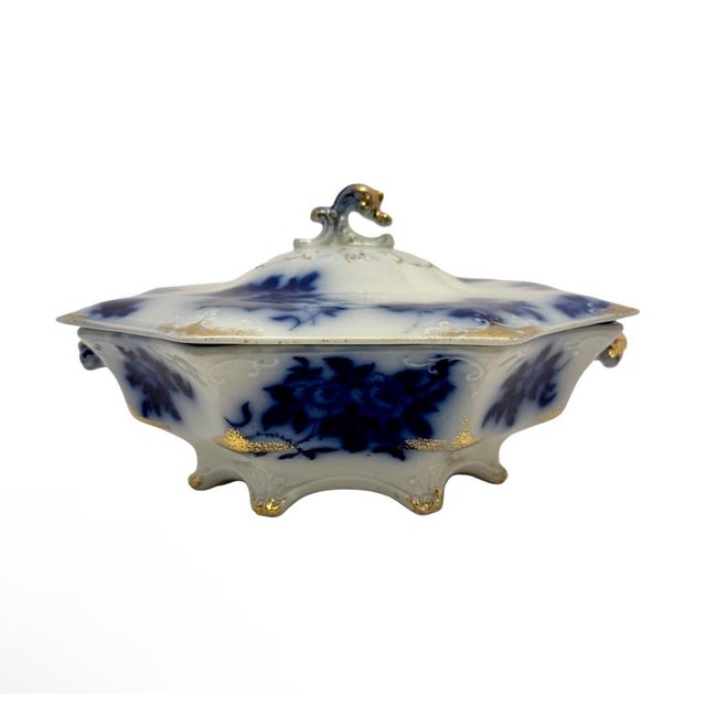 Antique Flow Blue Hutschenreuther Porcelain Tureen Gold Gilt German Circa 1900. For Sale - Image 4 of 11