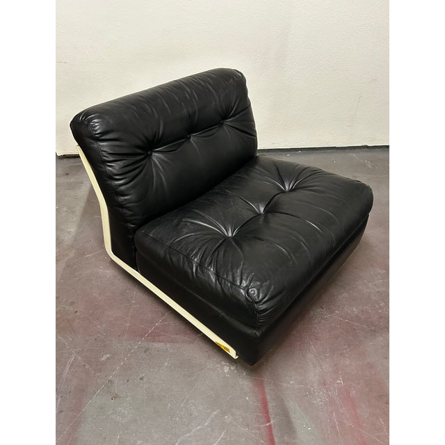 1970s Circa 1970 Original Black Leather Amanta Lounge Chairs by Mario Bellini for C&b Italia For Sale - Image 5 of 18