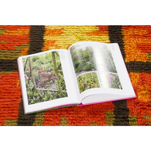 Olive Vintage Swedish Rya Wool Rug in Grid Design by Rug & Kilim, 1950-1959 For Sale - Image 8 of 9