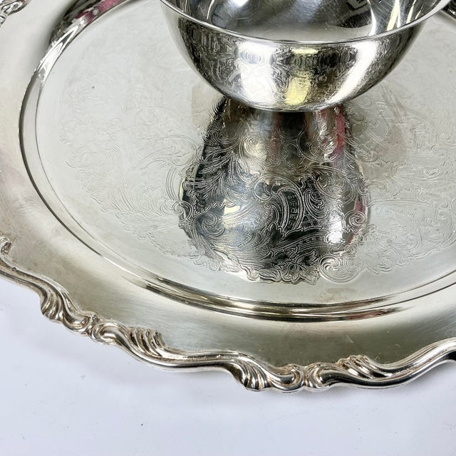 Metal Mid-Century Hollywood Regency Traditional Baroque Oneida Silverplate Tray With Attached Dip Bowl For Sale - Image 7 of 9