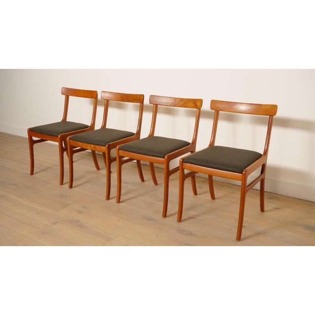 Mid-Century Modern Dining Chairs from Ole Wanscher, Set of 4 For Sale - Image 3 of 12