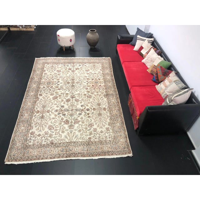 1960s Vintage Floral Design Turkish Anatolian Rug For Sale - Image 11 of 11