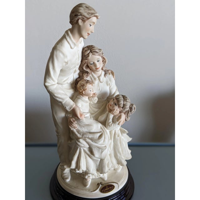 Italian 1970s Beautiful Limited Edition Signed Florence Armani Figurine at Home 1263f (La Famiglia) Family Figurine For Sale - Image 3 of 15