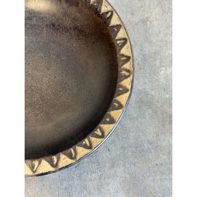 Plate Bowl With White Rim and Carved Pattern Denmark Mid-Century Modern 1960s For Sale - Image 9 of 10