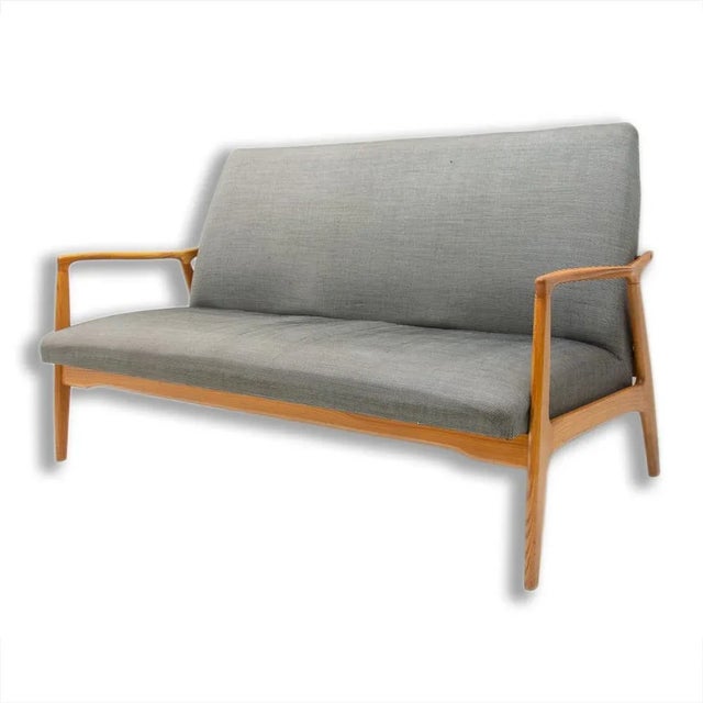 Scandinavian Style Sofa from Krásná Jizba, 1960s For Sale - Image 4 of 4