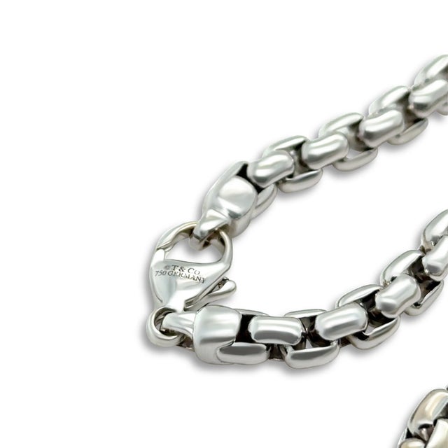 Contemporary Tiffany & Co. 18ct White Gold Box Chain Necklace 74.3g For Sale - Image 3 of 5
