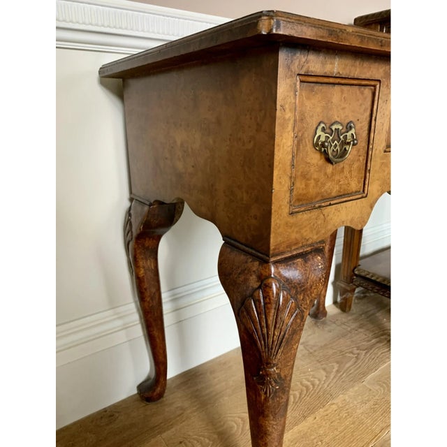 Early 20th Century Queen Anne Style Burl Walnut Lowboy Console Table For Sale In New York - Image 6 of 7