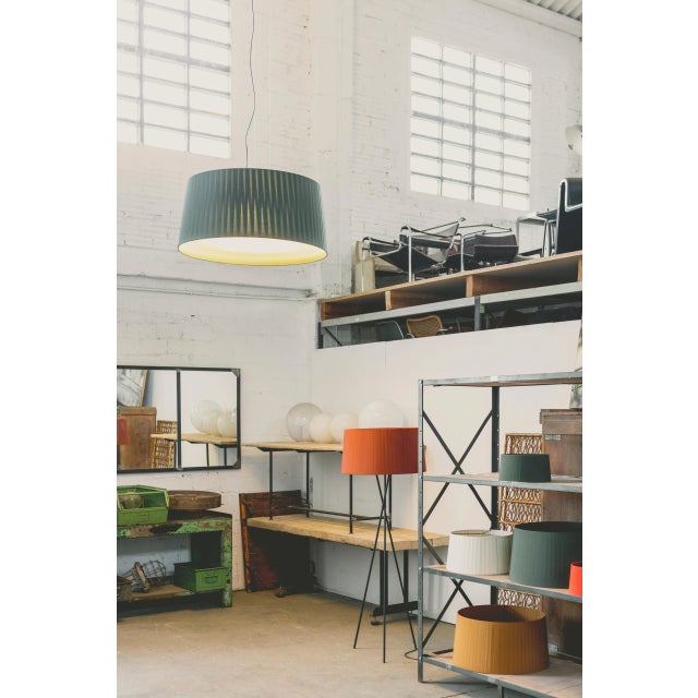 Contemporary Green Gt1000 Pendant Lamp by Santa & Cole For Sale - Image 3 of 11