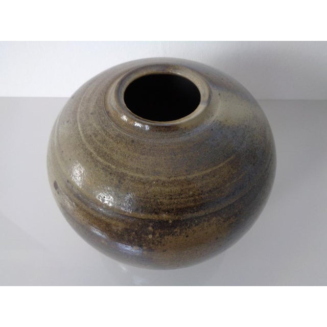 Beige Large German Studio Ceramic Vase by Monika Maetzel, 1960s For Sale - Image 8 of 18