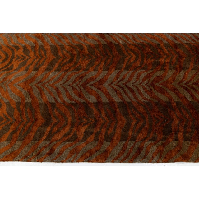 Champagne Modern Hand-Knotted Tibetan Wool & Silk Area Rug in Rust Terracotta & Espresso For Sale - Image 8 of 11