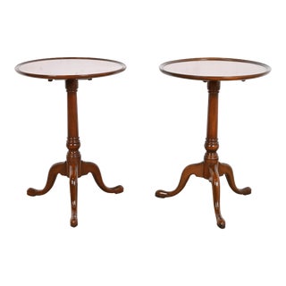 Kittinger Queen Anne Mahogany Pedestal Wine Tables, Pair For Sale