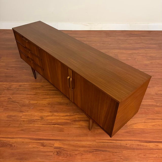 RHF Vintage Mid-Century Sideboard For Sale - Image 4 of 16
