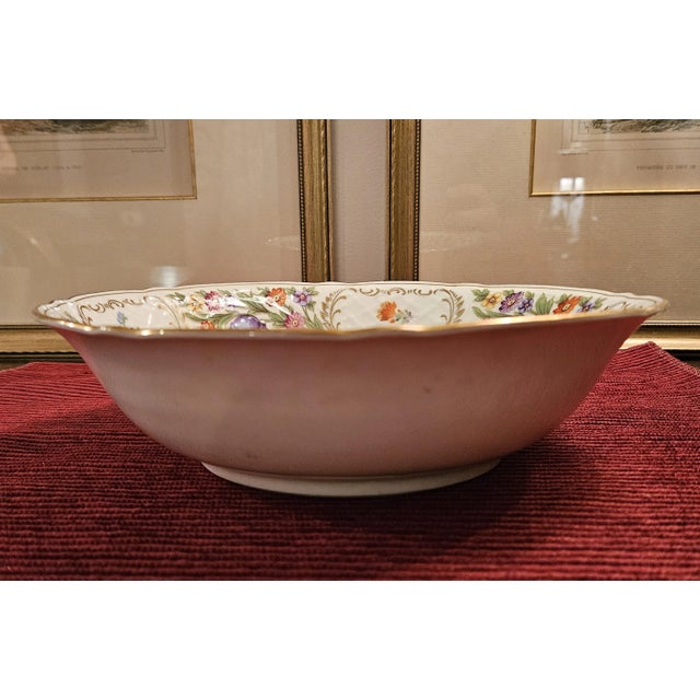 Traditional Mid 20th Century Vegatable Bowl by Schumann, Bavaria; China in the Dresden Pattern For Sale - Image 3 of 10