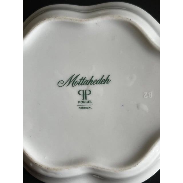 2020s Mottahedeh Ring Tray and Decorator Silk 5x7 Frame For Sale - Image 5 of 9
