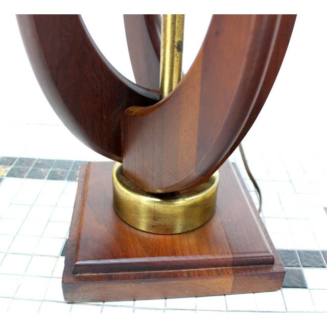 Wood Pair of Mid Century Modern Sculptural Flame Motive Oiled Walnut Table Lamps MINT For Sale - Image 7 of 7