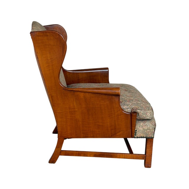L. & J.G. Stickley, Inc. 20th Century Attrib. Early Stickley "Connecticut Valley" Wingback Chair For Sale - Image 4 of 9