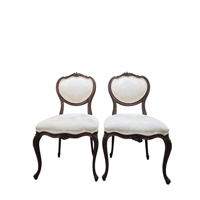 Vintage French Louis XV Style Walnut Dining Chairs – Set of 6 For Sale - Image 10 of 11