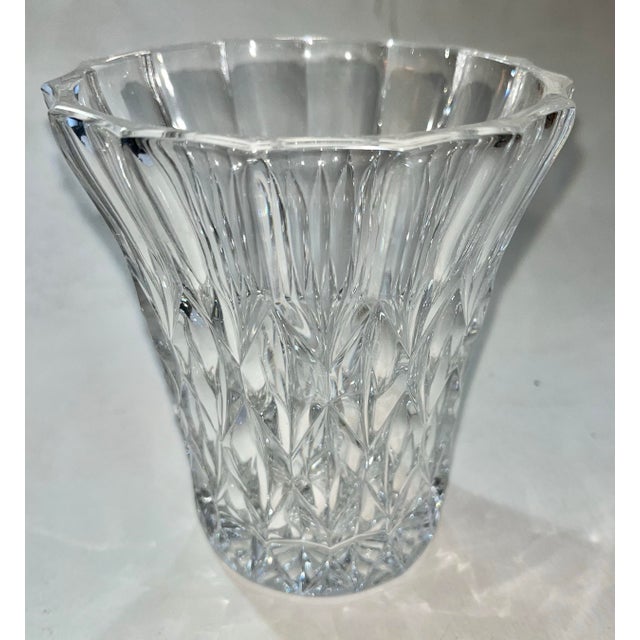 Modern 1950s Mid Century Fancy Crystal Vase For Sale - Image 3 of 9