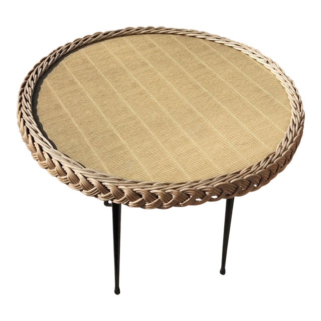 Vintage Round Rattan Side Table For Sale