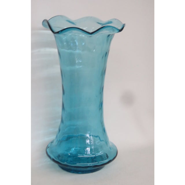 Turquoise Aqua Blue Vase Hand Blown Sculpted Art Glass With Ruffled Edge 4755b For Sale In Miami - Image 6 of 11