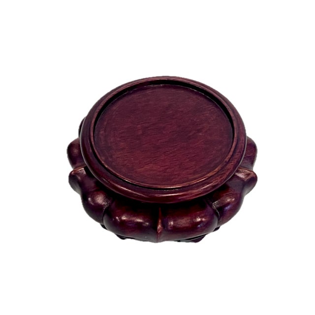 Small Vintage Ornately Carved 'Lotus Platform' Chinese Rosewood Display Stand / Pedestal For Sale In Tampa - Image 6 of 7
