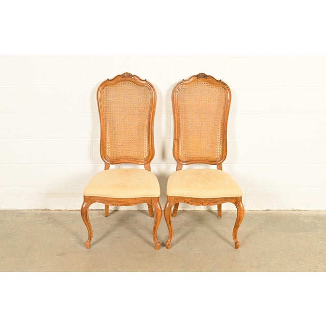 French Provincial Thomasville French Provincial Louis XV Carved Walnut and Cane Back Side Chairs or Dining Chairs, Pair For Sale - Image 3 of 14