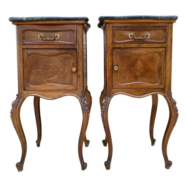 Louis XV Style Walnut Nightstands with Marble Top, 1930s, Set of 2 For Sale
