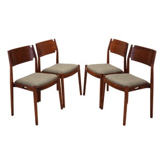 Danish Chairs, 1970s, Set of 4 For Sale