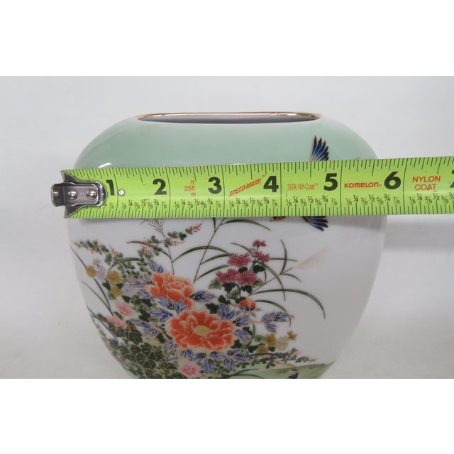 Toyo Botan Japanese Porcelain Oval Vase Hand Painted Floral Garden Design 5019b For Sale - Image 12 of 17