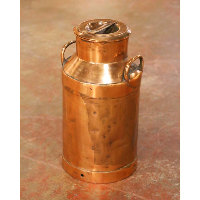 19th Century French Polished Copper Milk Can With Lid and Handles For Sale - Image 9 of 12