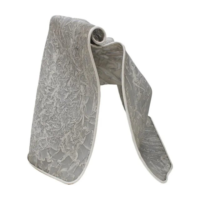 Sculptural Chair in Fiberglass, Italy, 1980s For Sale - Image 4 of 7