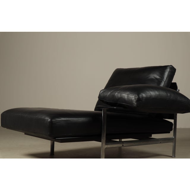 Metal Diesis Chaise Lounge in Black Leather by Antonio Citterio and Paolo Nava for B&B Italia, 1980s For Sale - Image 7 of 16