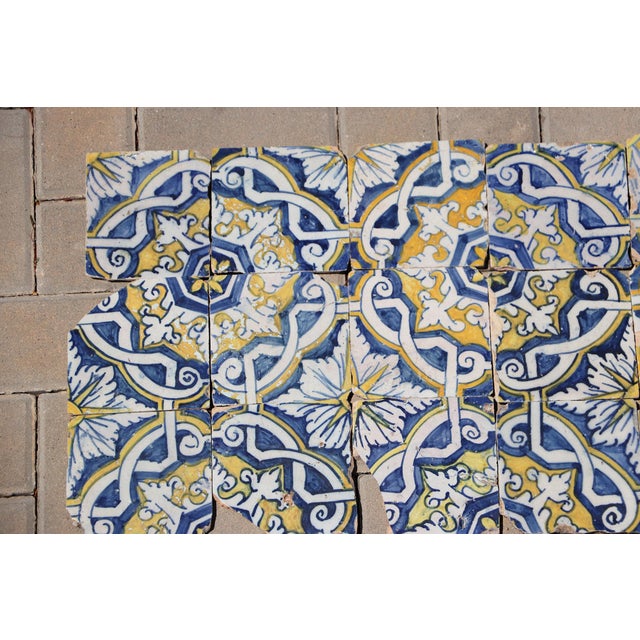 17th Century Portuguese Antique Tiles Set of 40 Blue, Yellow & White Geometric Floral For Sale - Image 17 of 18