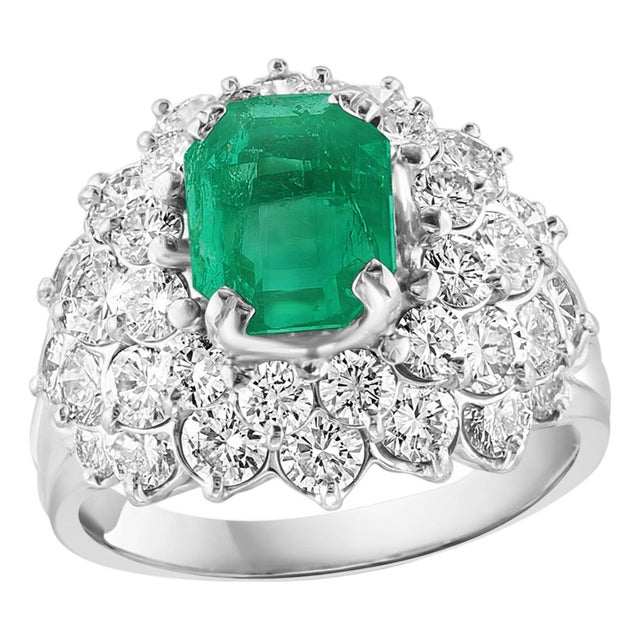 GIA Certified 2.5ct Emerald Cut Colombian Emerald Diamond Ring 18kt White Gold For Sale