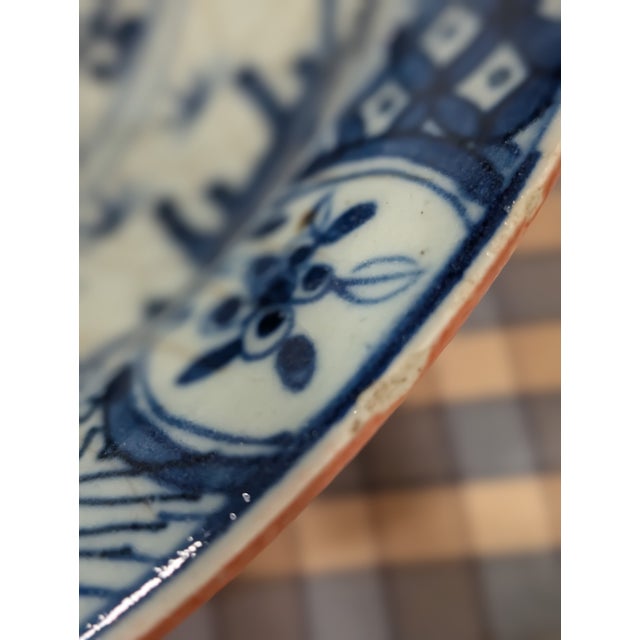 Antique Chinese Blue & White Porcelain Bowl With Rare Coral Glaze Exterior – Qing Dynasty Scholar Motif – Late 19th Century For Sale - Image 11 of 14