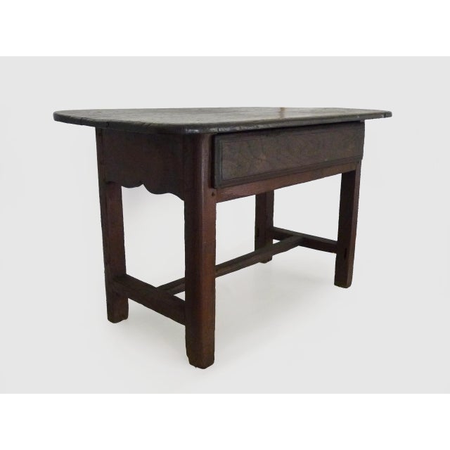 Drawer work table, workshop table, wooden dining table. 18th century Exceptional 18th century work table or workshop table...