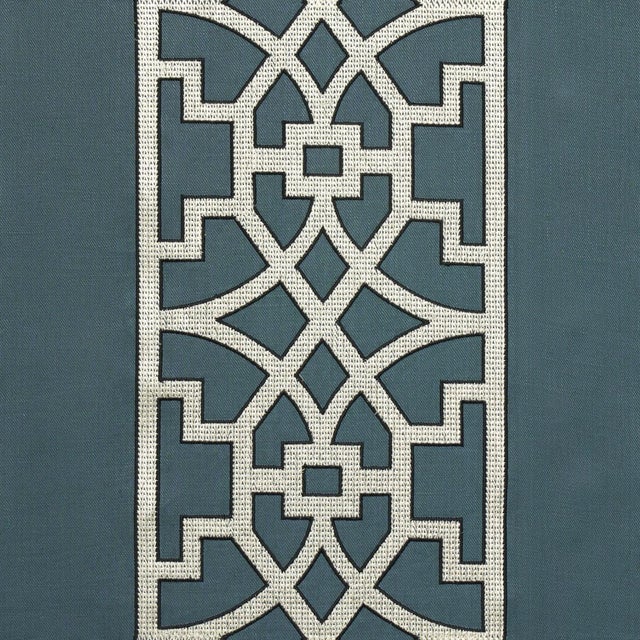 Chinoiserie Sample - Schumacher X Mary Mcdonald Don't Fret Fabric in Bleu Marine For Sale - Image 3 of 3