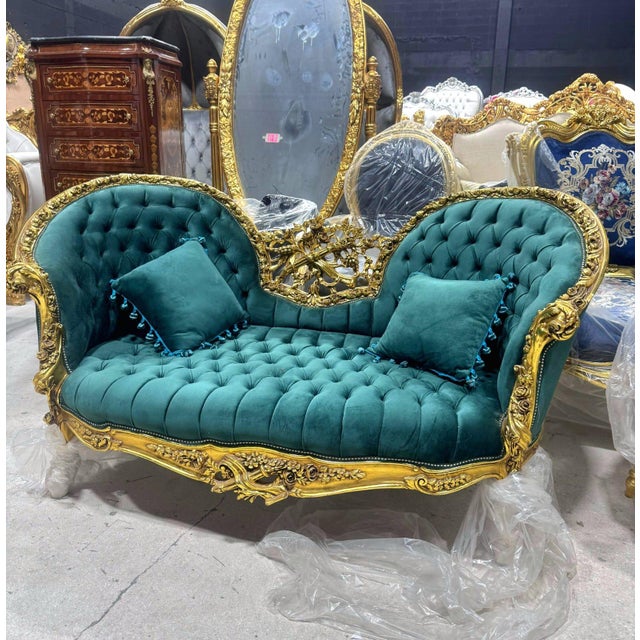 French Baroque Style Settee – Green Forest Velvet For Sale In Miami - Image 6 of 9
