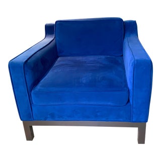 Mid Century Modern Blue Velvet Chair For Sale