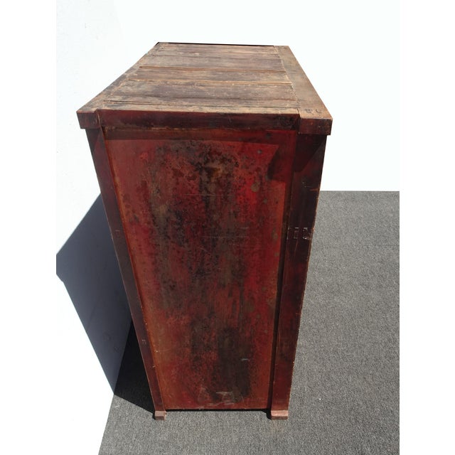 1930s Share Antique 1900's Wabisabi Japanese Antique Tansu Storage Cabinet Sideboard For Sale - Image 5 of 18