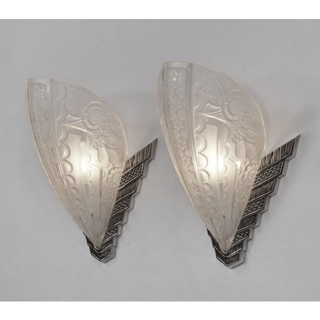 Metal 1930s French Art Deco Wall Sconces by Les Etablissements Donna France - a Pair For Sale - Image 7 of 10