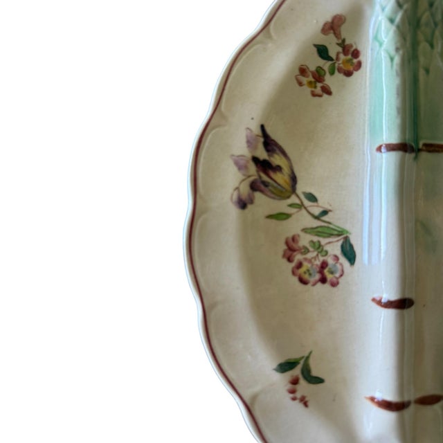 Longchamp Antique French Longchamp Majolica Asparagus Plate C. 1900s - Sold Individually For Sale - Image 4 of 9