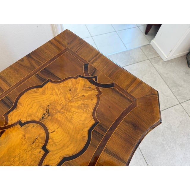 Baroque Chest of Drawers in Walnut Veneer For Sale - Image 16 of 18