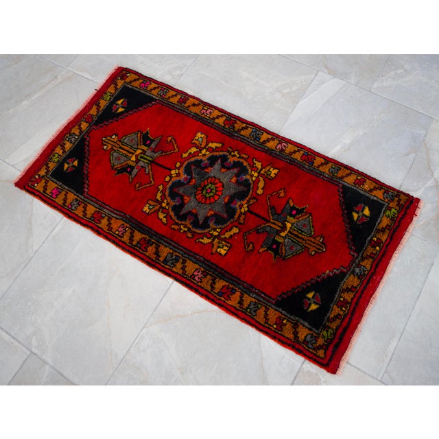 Red Hand Knotted Small Turkish Rug. Organic Wool 1960's Entryway Decor DoorMat, Accent Rug - 21'' X 42'' For Sale - Image 8 of 12