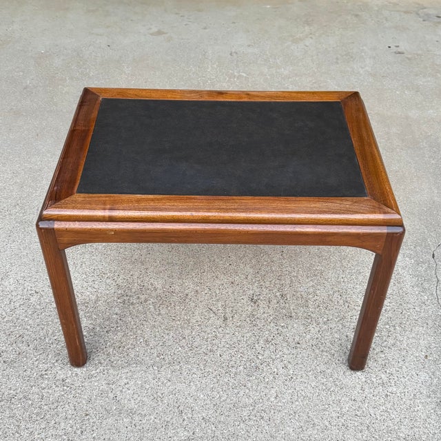 Mid-Century Modern Mid-Century Modern Sculpted Walnut Coffee Table With Black Laminate Inset Top For Sale - Image 3 of 7