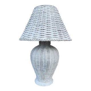 Vintage 1980s White Wicker Table Lamp For Sale