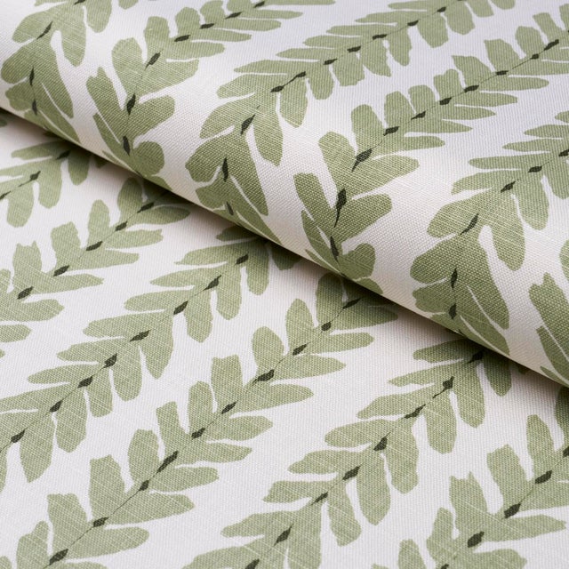 Schumacher x Veere Greeney Woodperry Fabric In Moss For Sale